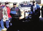Veterans Support Group donates canned goods